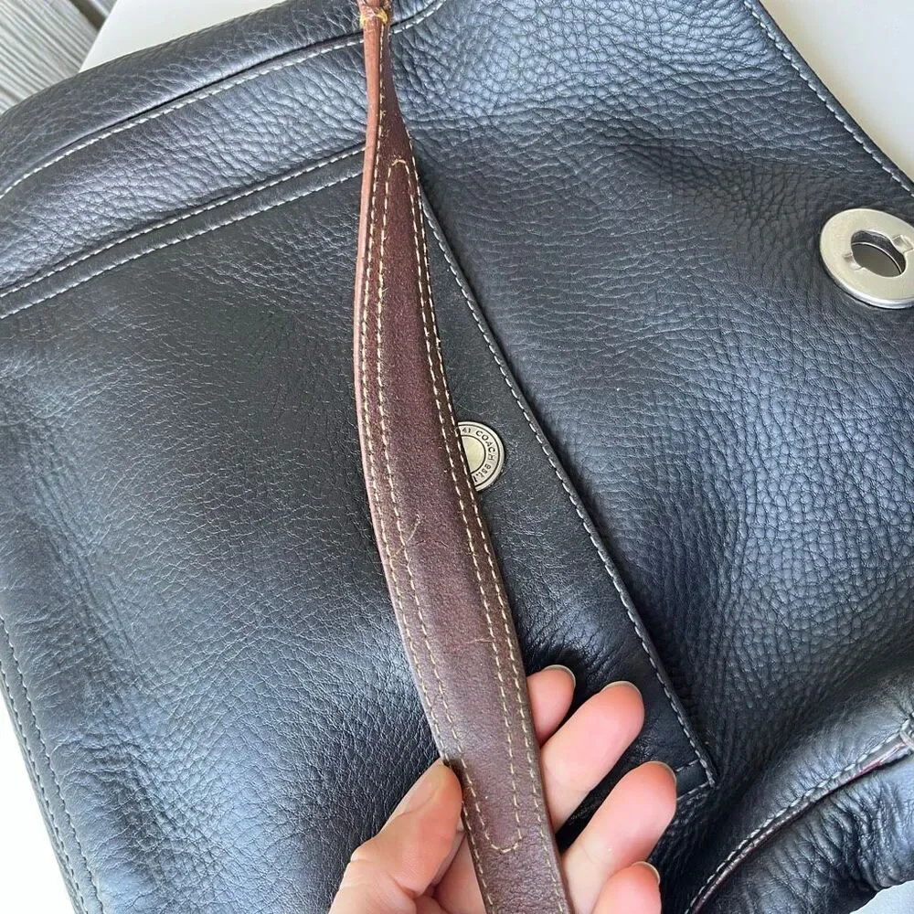 VTG Coach Legacy Black Pebbled Leather Hobo Bag | Fuchsia Lining 9379 - Picture 10 of 13